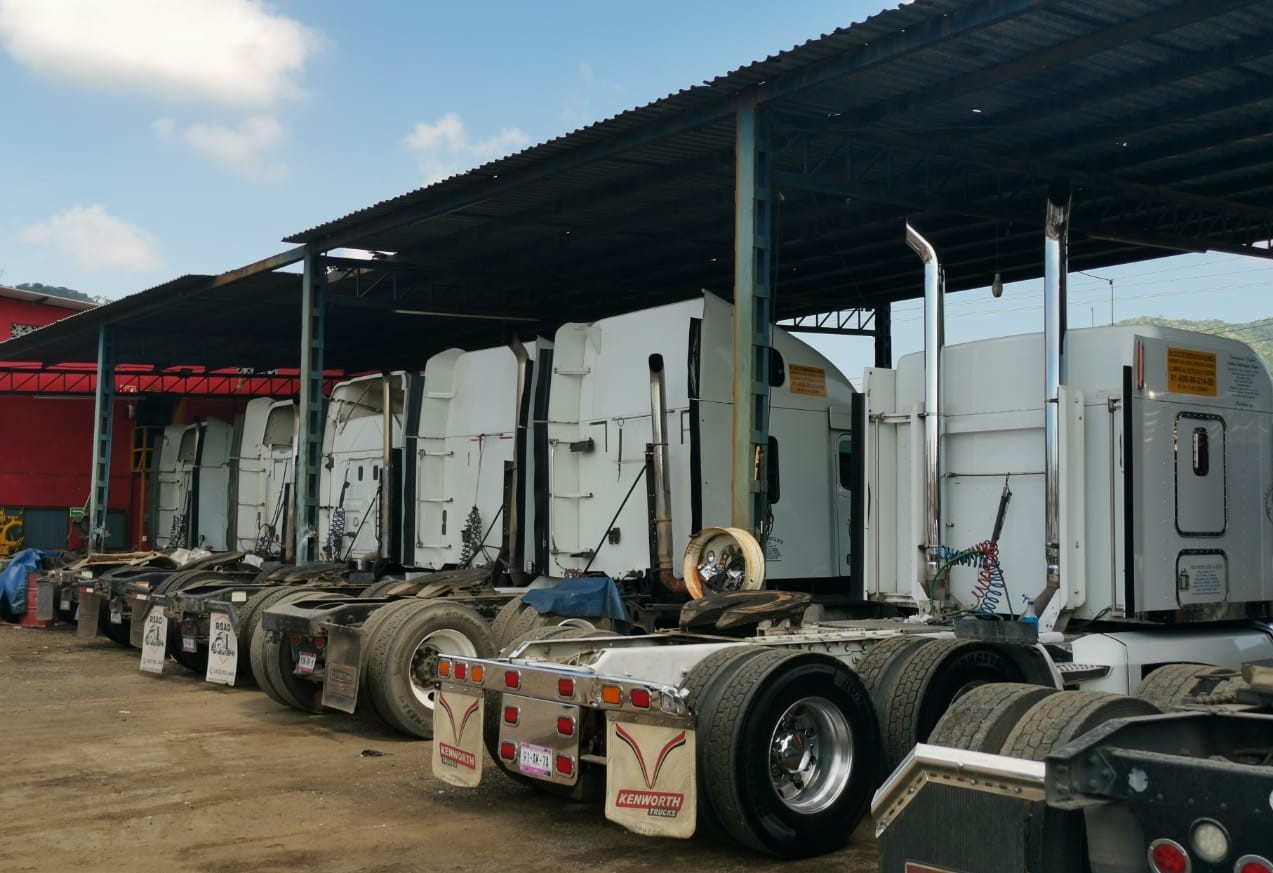 Transporte de carga en Manzanillo - Transportes SASEL